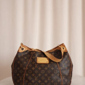 Louis Vuitton Monogram Galliera PM Bag