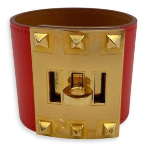 Kelly Dog Extreme Small Capucine Bracelet in Swift, Gold hardware