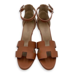 Legend 36.5 Gold Sandals in Calfskin