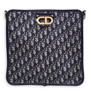 Montaigne Monogram Embroidered Blue Shoulder Bag in Canvas, Gold hardware