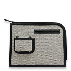 Cargo Voyage Black Pochette in Swift, Palladium hardware