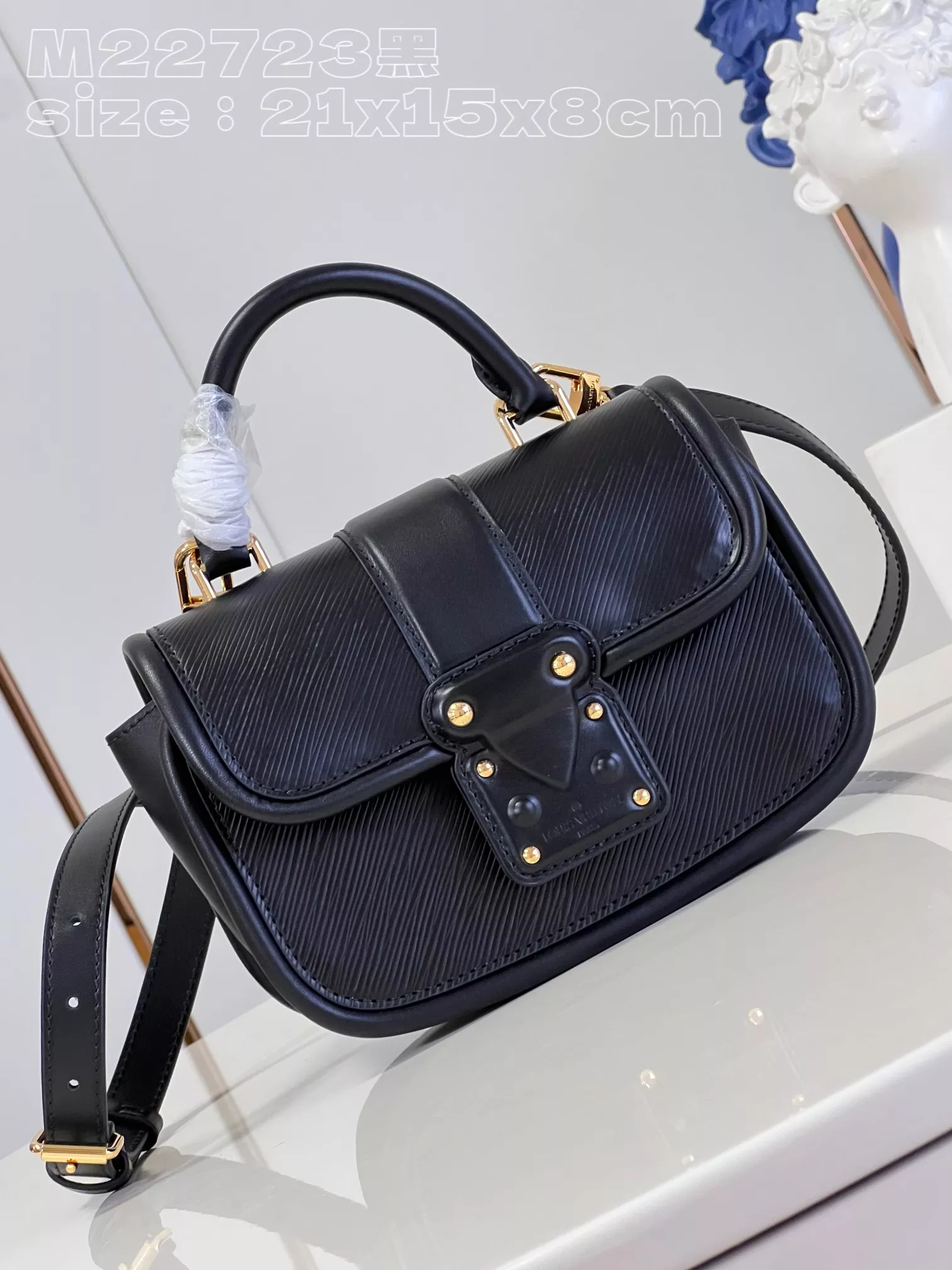LV Hide and Seek Epi Handbag in Black - ReplicaBags.is - Image 3