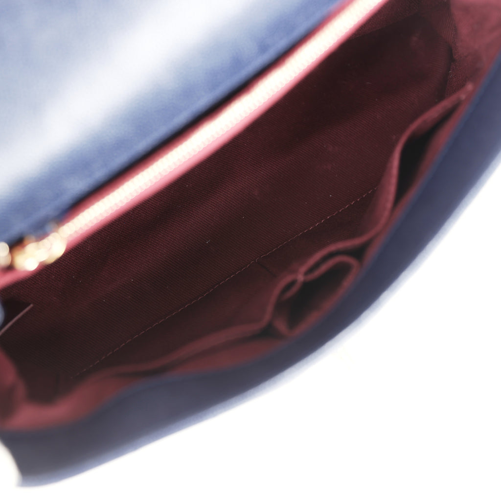 Pre-owned Chanel Medium Coco Top Handle Navy Blue Chevron Caviar Antique Gold Hardware - Image 10