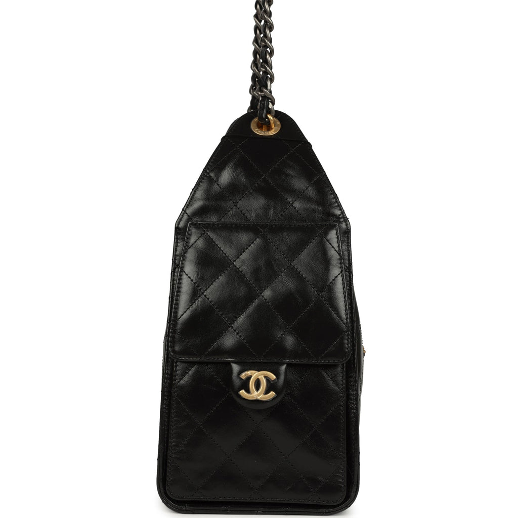 Chanel Small 25 Hobo Bag Black Shiny Crumpled Calfskin Mixed Metal Hardware - Image 4