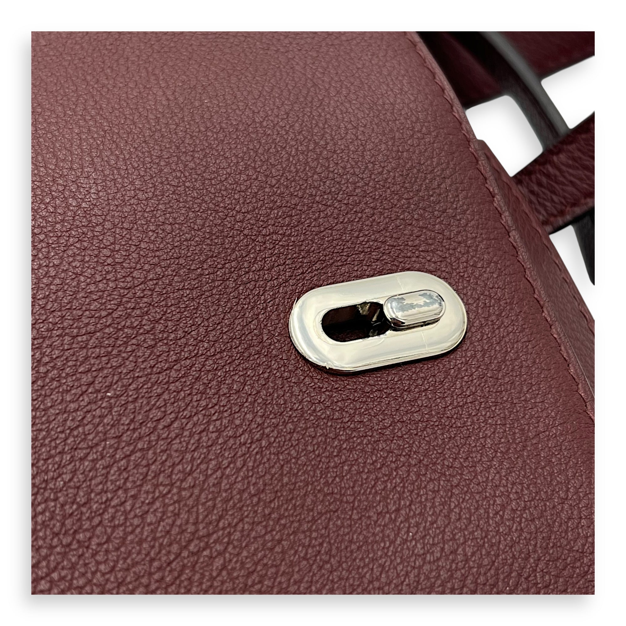 GR24 Red in Evercolor, Palladium hardware - Image 8