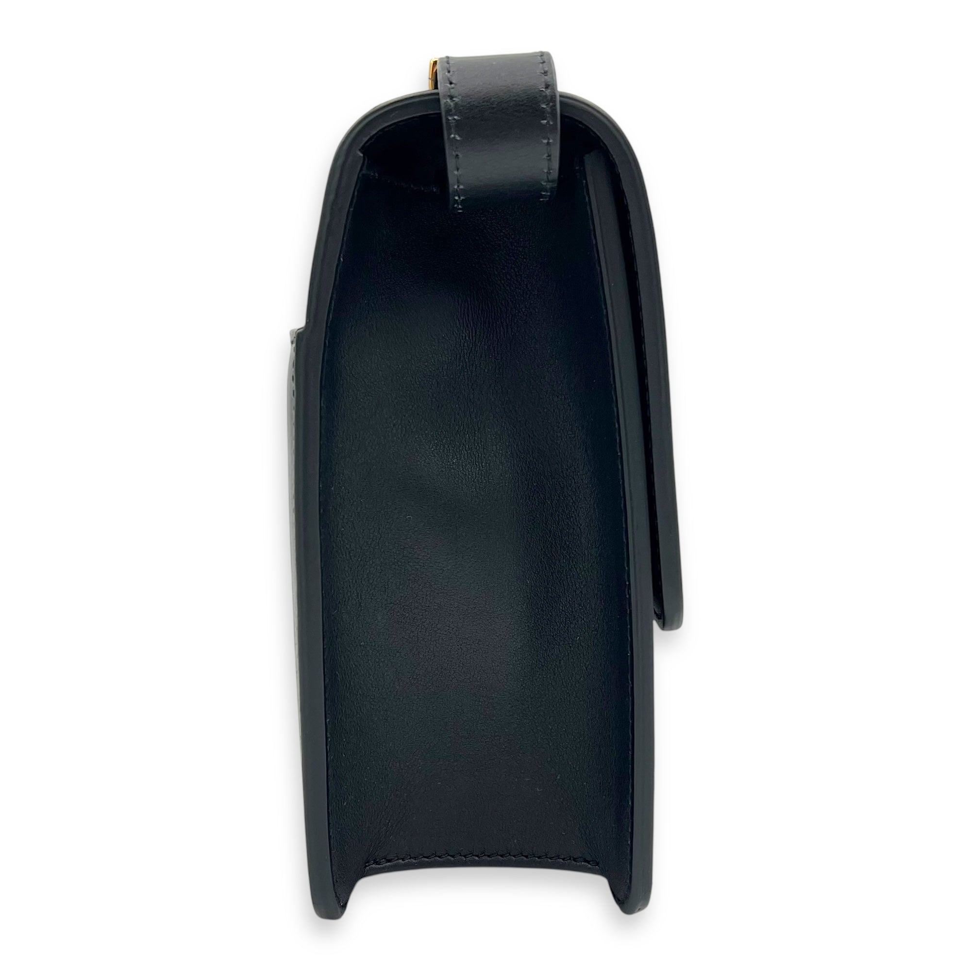 30 Montaigne Shoulder Bag Medium Black in Calfskin, Gold hardware - Image 4