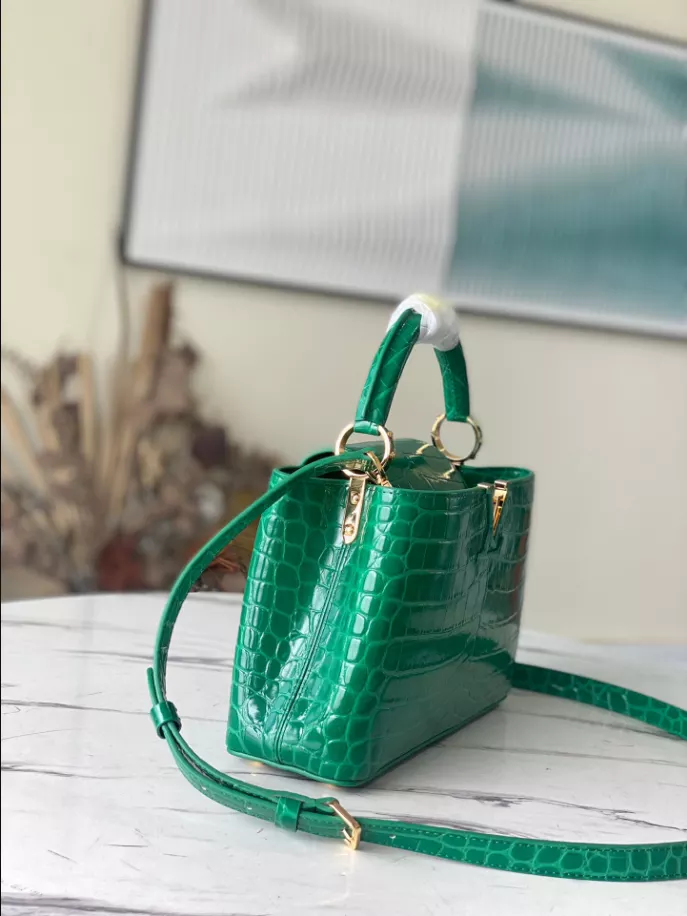 Capucines BB Crocodilien Brillant Bag - Image 9