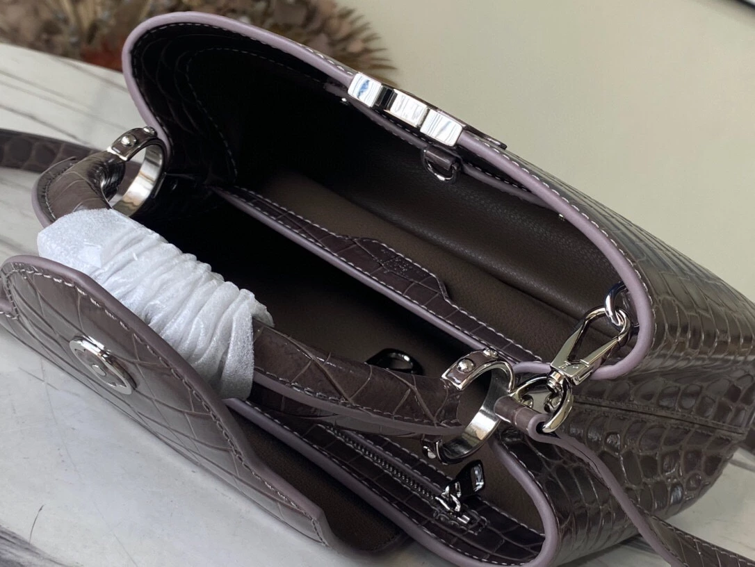 Capucines BB Crocodilien Brillant Bag - Image 9