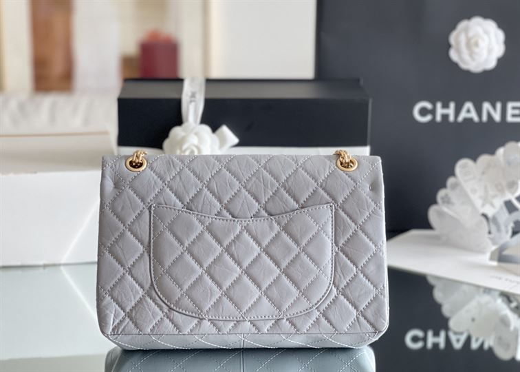 Chanel Grey Quilted Aged Leather Reissue - Image 7