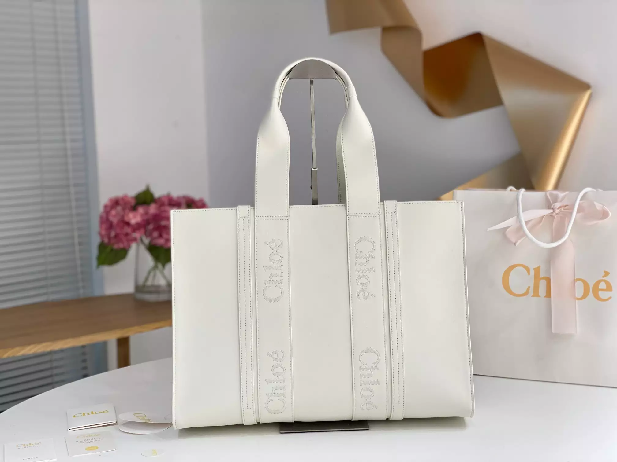 Chloé Large Woody Tote Bag White - Repbags.ru - Image 3