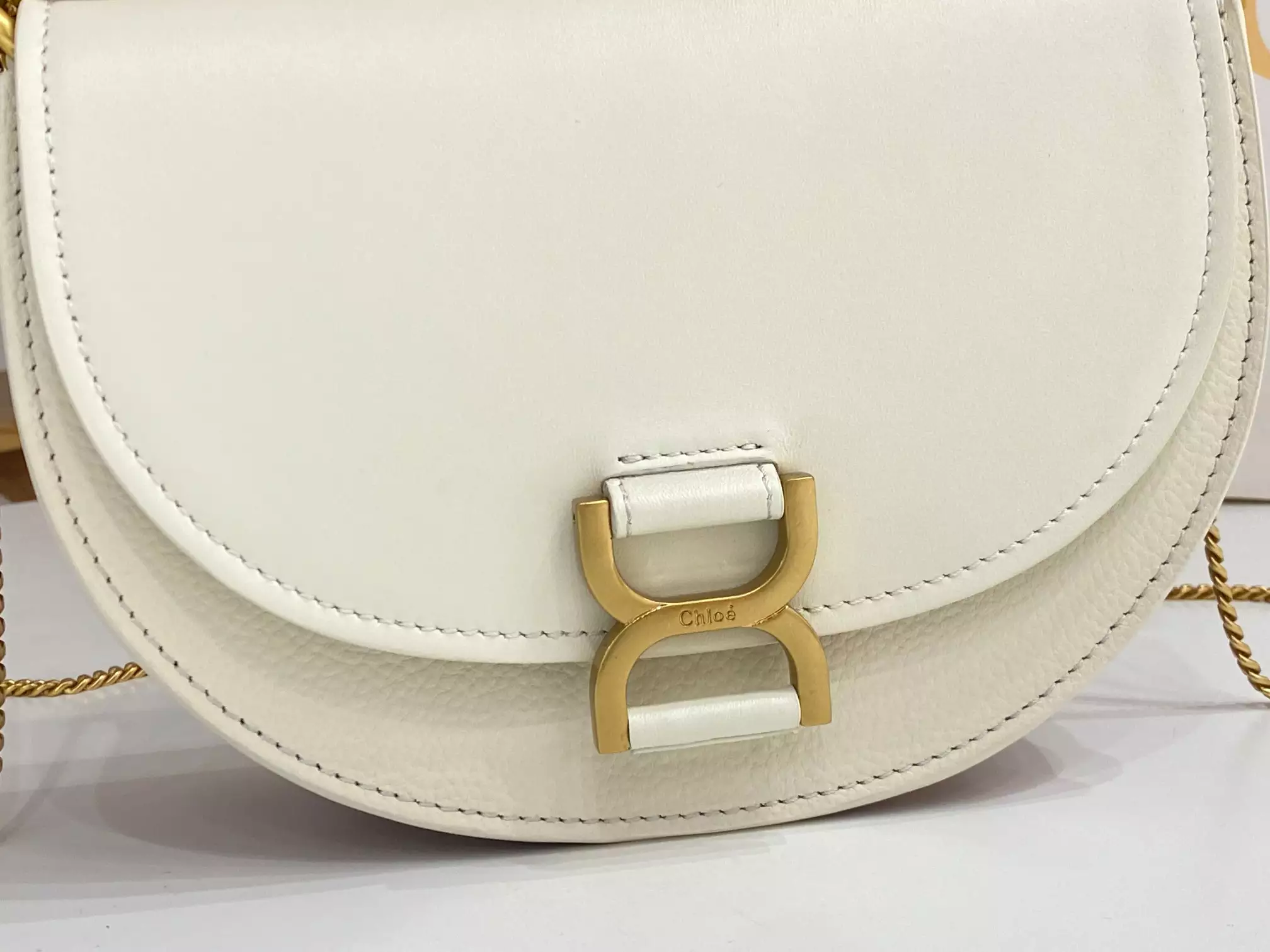 Chloé Marcie Chain Flap Bag in Misty Ivory - Repbags.ru - Image 9