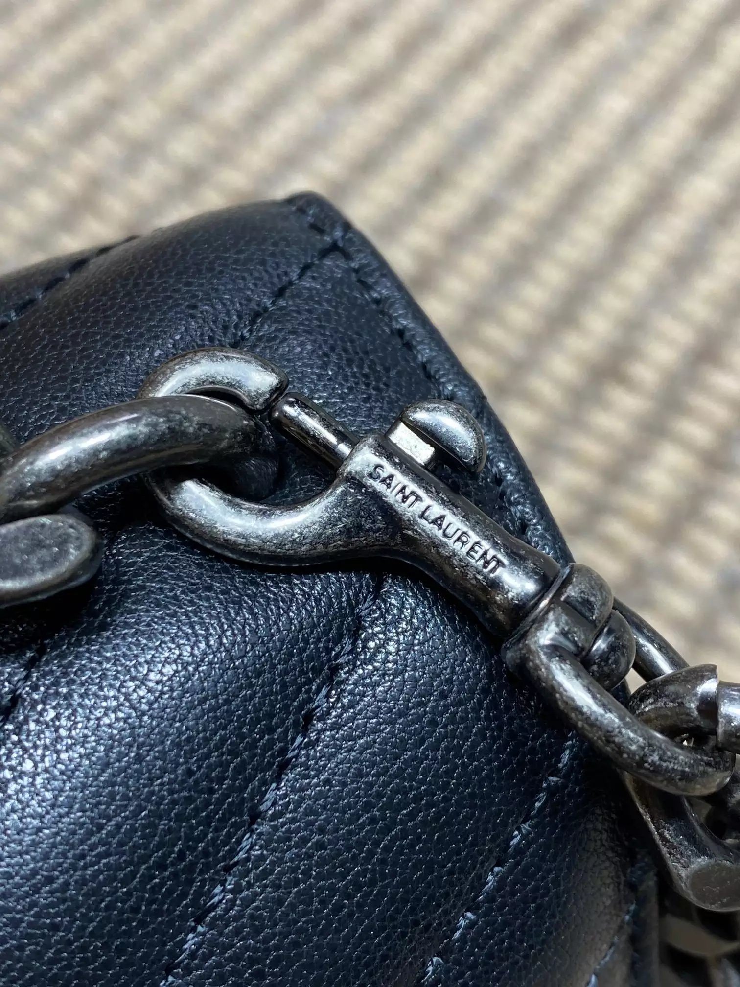 College Medium in Quilted Leather - Repbags.ru - Image 6