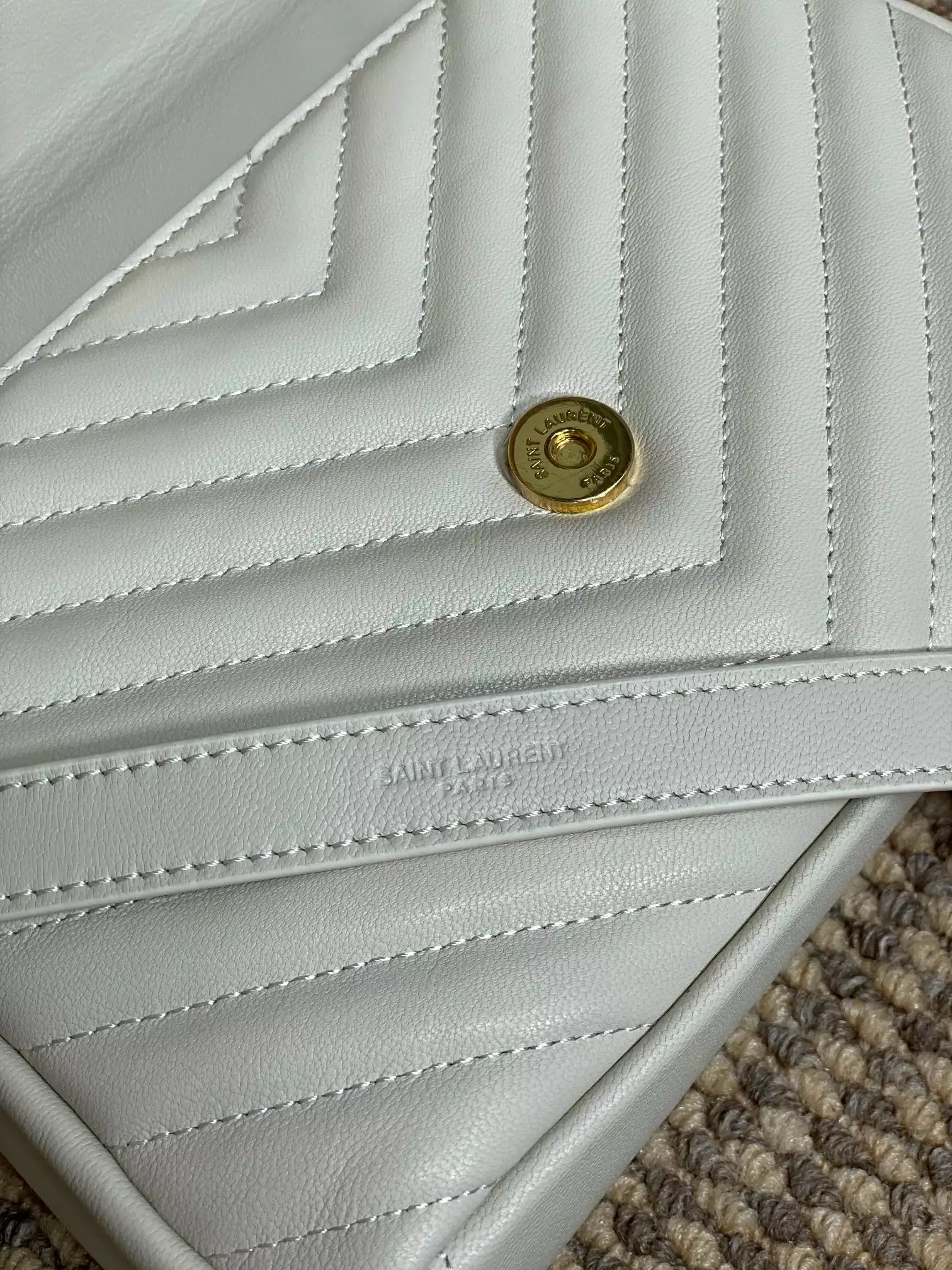 College Medium in Quilted Leather - Repbags.ru - Image 8