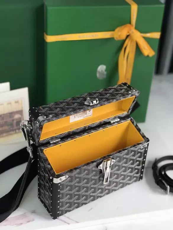 Goyard Cassette Trunk Bag - Repbags.ru - Image 10
