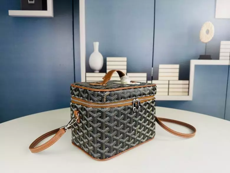 Goyard Muse Vanity Case - Repbags.ru - Image 6