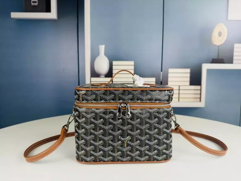 Goyard Muse Vanity Case - Repbags.ru - Image 3