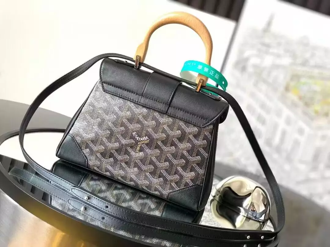 Goyard Saigon Souple Mini Bag - Repbags.ru - Image 5