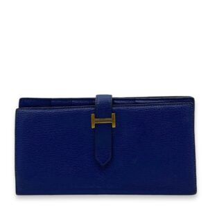 Bearn Blue in Chevre Mysore, Gold hardware