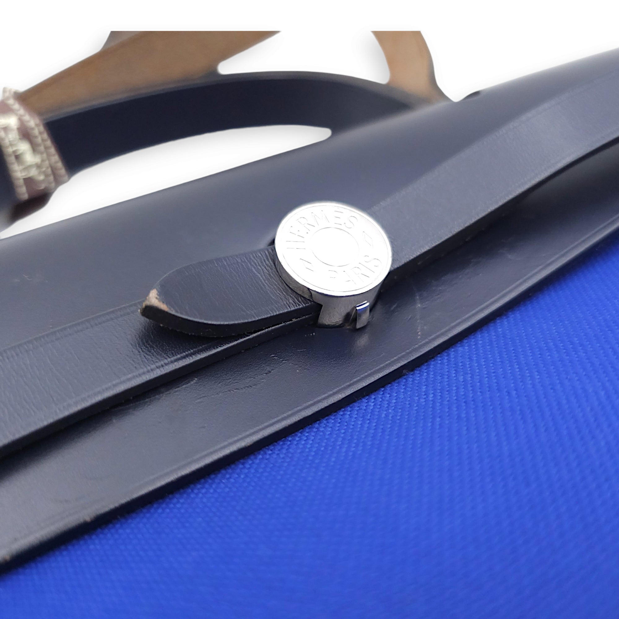 Herbag 31 Blue Electric in Toile, Palladium hardware - Image 9