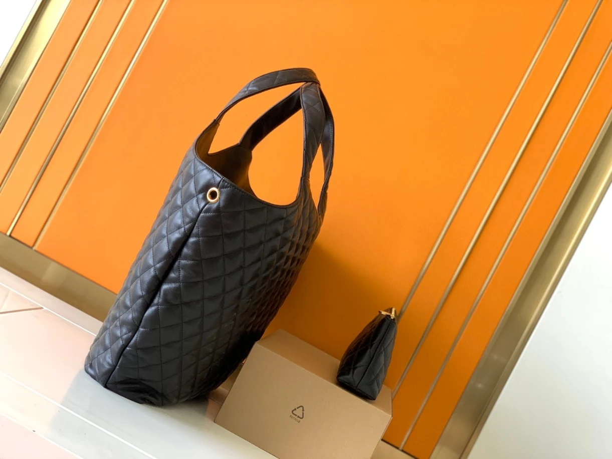 Icare Maxi Shopping Bag in Quilted Nubuck Suede - Image 8