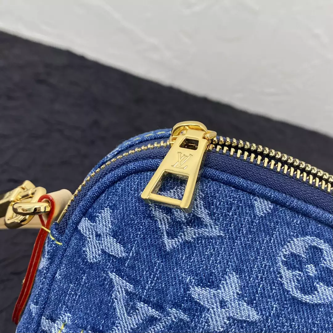 LV Fairfax Pochette Monogram Denim - ReplicaBags.is - Image 6