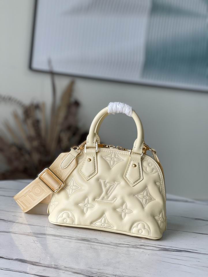 Louis Vuitton Alma BB Banana Yellow - Image 4