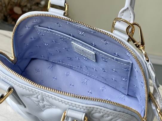 Louis Vuitton Alma BB Bleu Glacier Quilted - Image 10