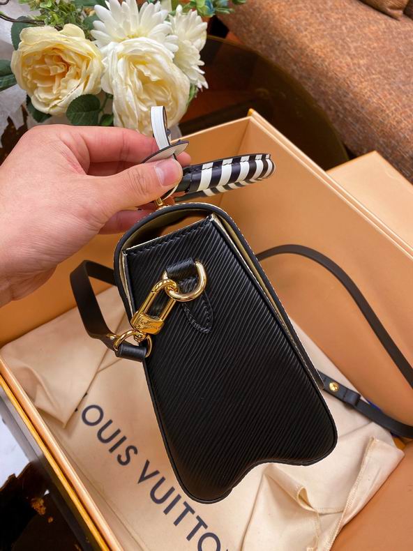 Louis Vuitton Crafty Twist MM White Black - Image 10