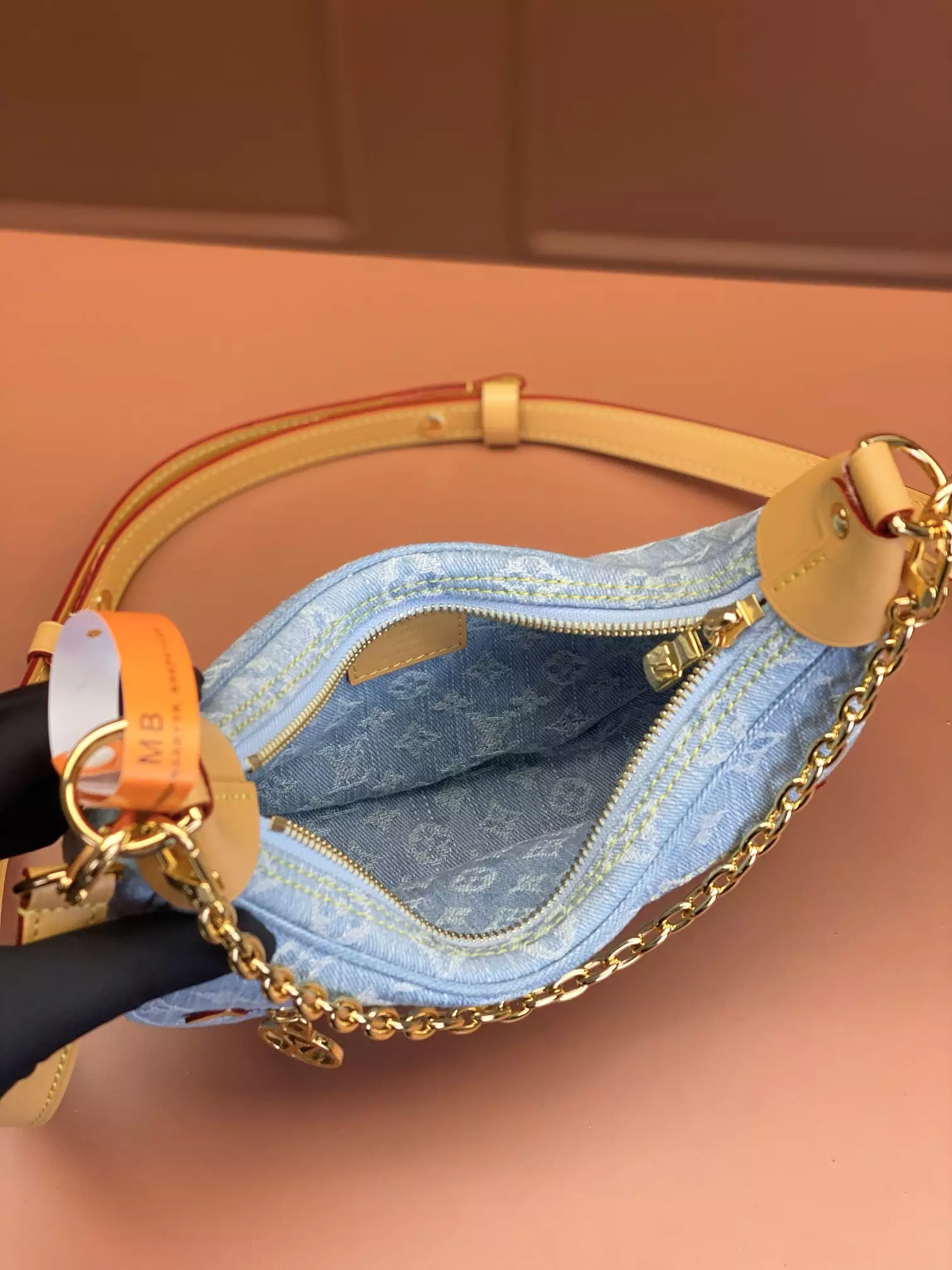 Louis Vuitton Loop Sky Denim Monogram Denim - Repbags.ru - Image 11