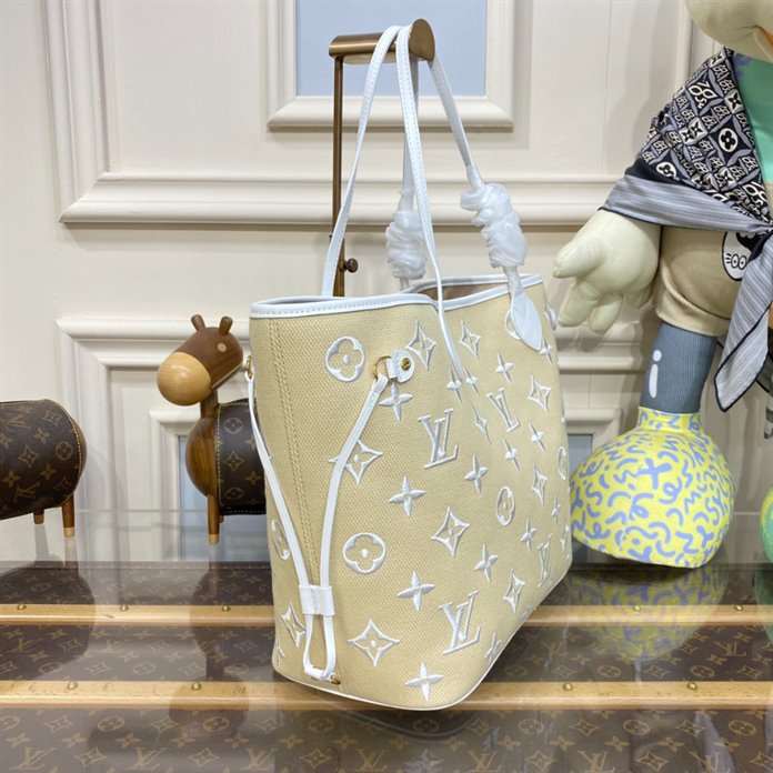 Louis Vuitton Neverfull MM Tote Bag - Image 6