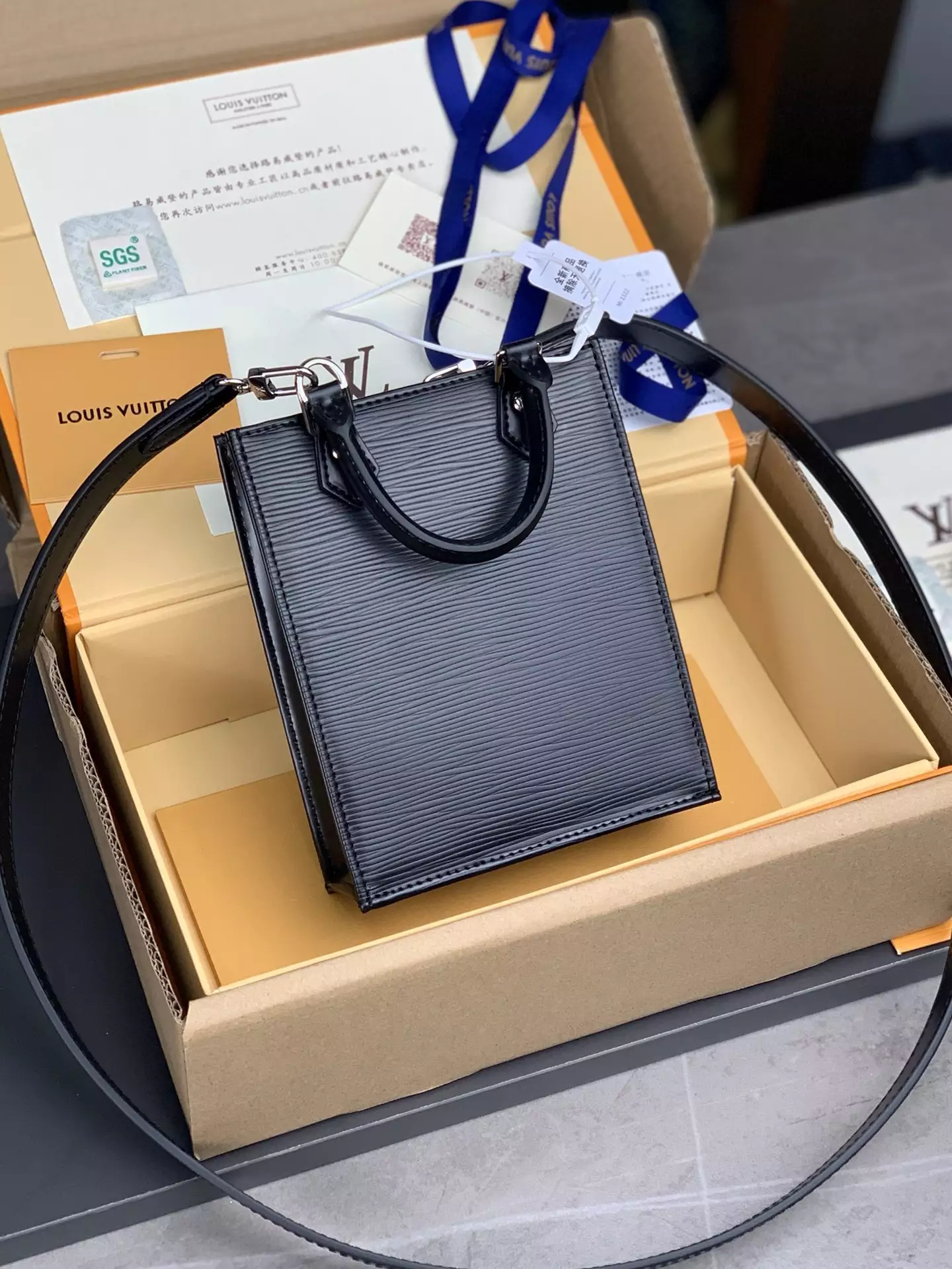 Petit Sac Plat Bag Black Epi Cowhide Leather - Repbags.ru - Image 5