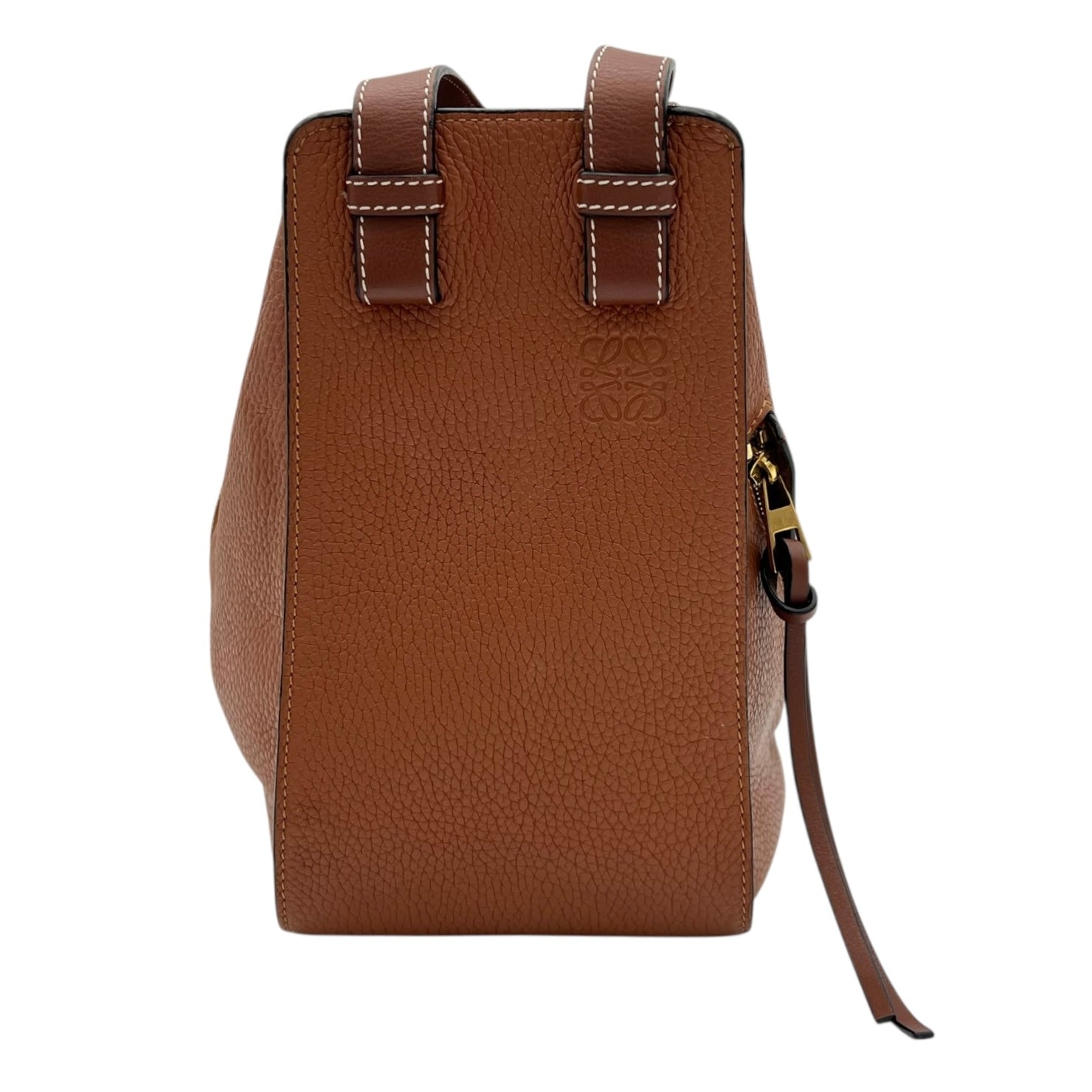 Hammock Shoulder Bag Brown in Calfskin, Gold hardware