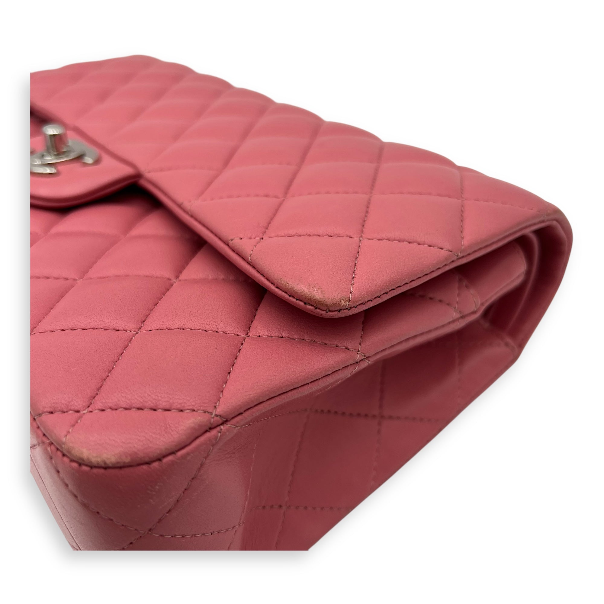 Classic Medium Pink Shoulder Bag in Lambskin, Silver hardware - Image 12