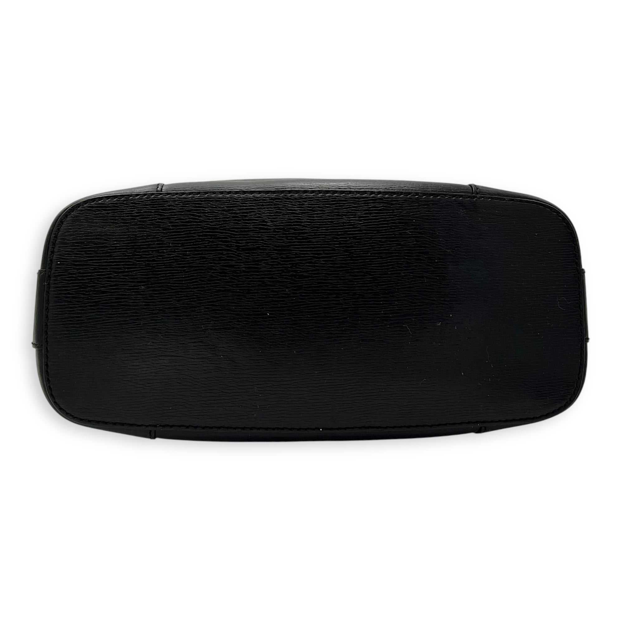 Vintage Shoulder Bag Black in Calfskin, Gold hardware - Image 6