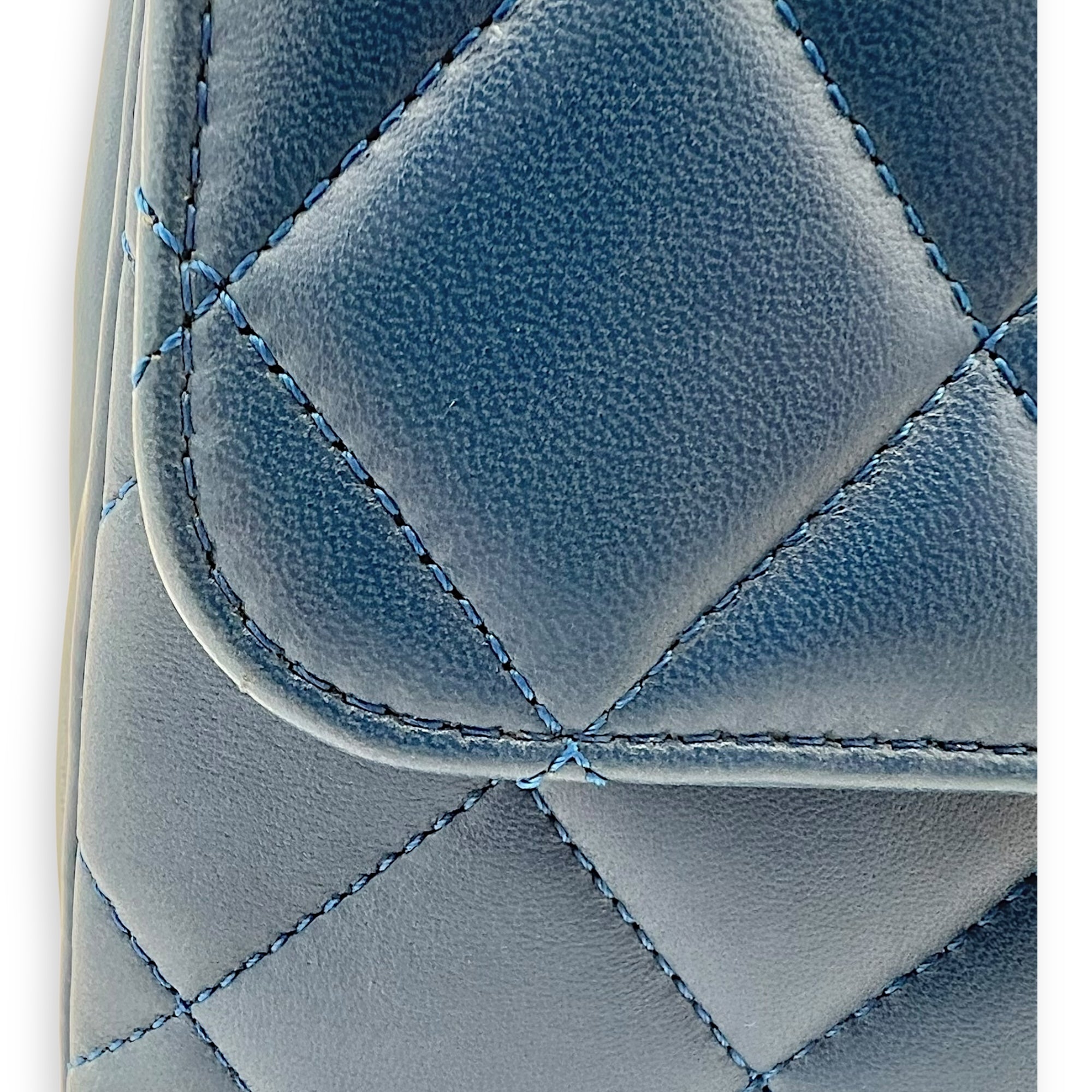 Trendy CC Top Handle Bag Blue in Lambskin, Gold hardware - Image 9