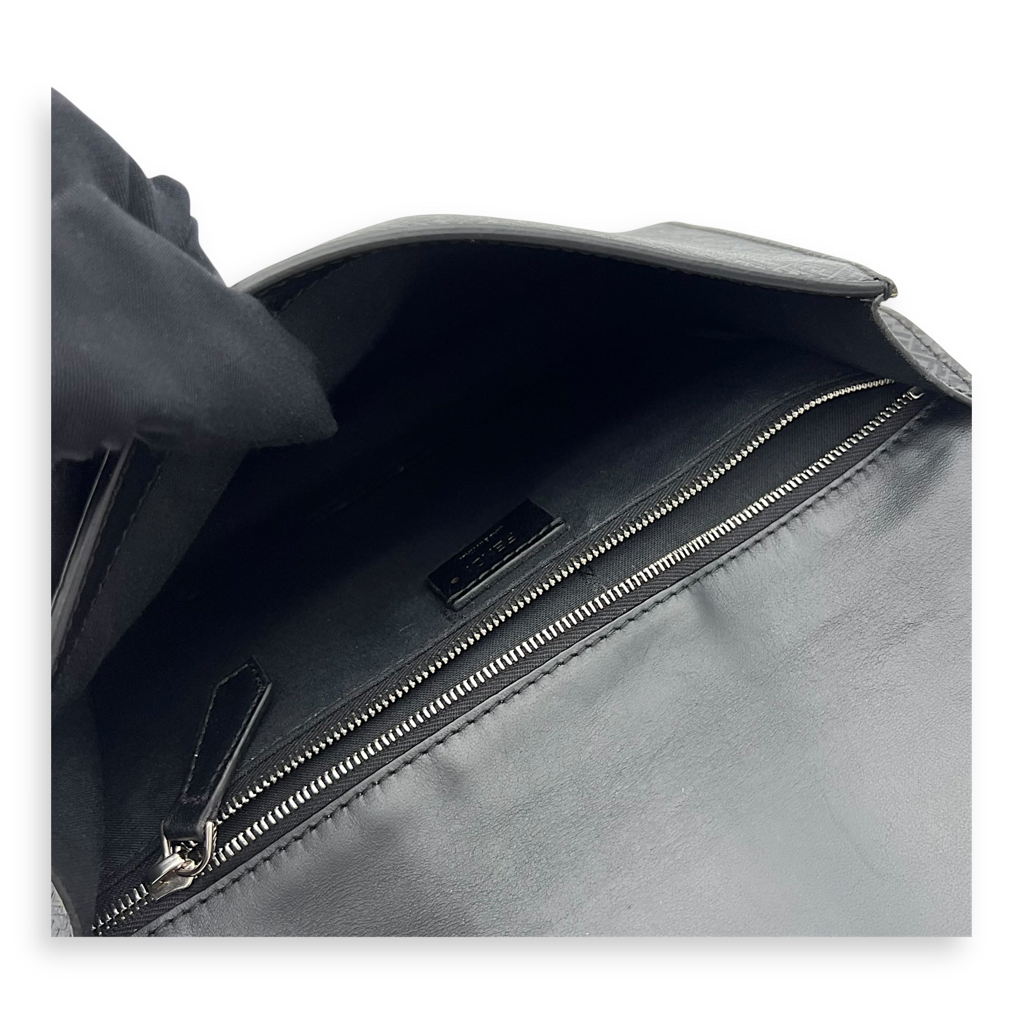 Baguette Crossbody Bag Grey in Calfskin, Silver hardware - Image 10