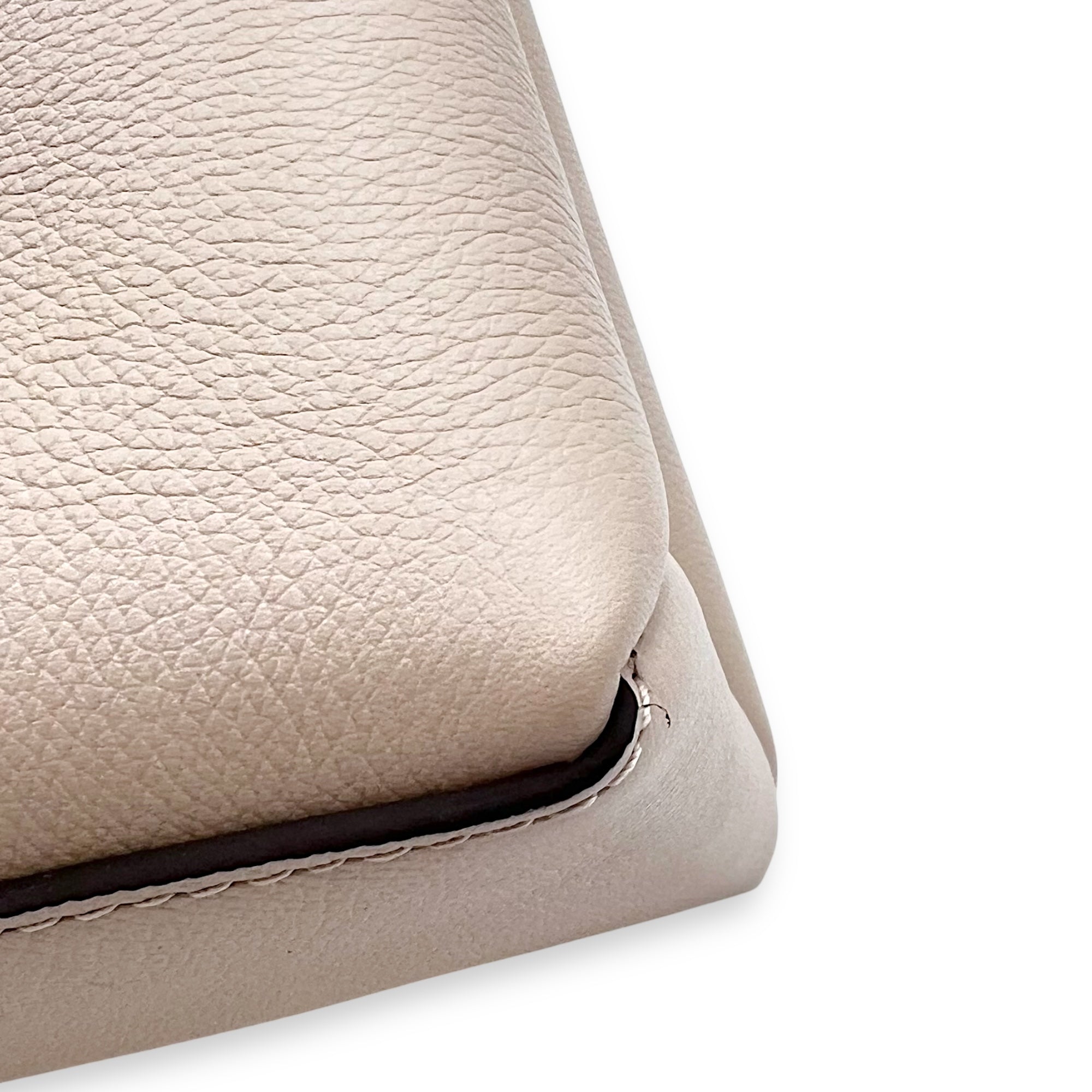 Lock Me Beige Tote Bag in Taurillon Leather, Gold hardware - Image 11