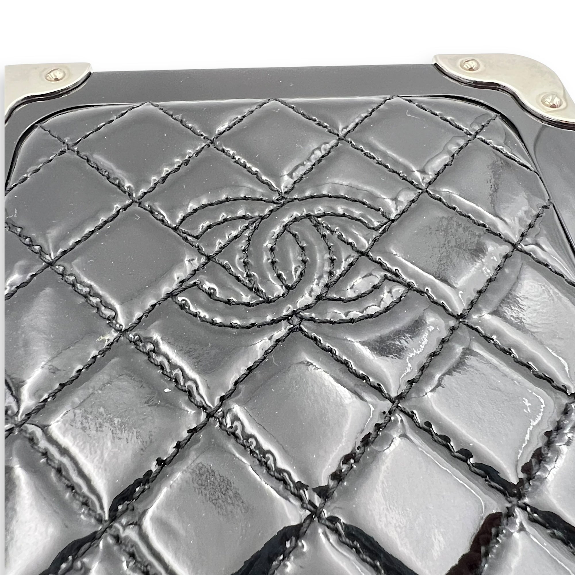 Minaudiere Trolley Black Clutch in, Silver hardware - Image 11