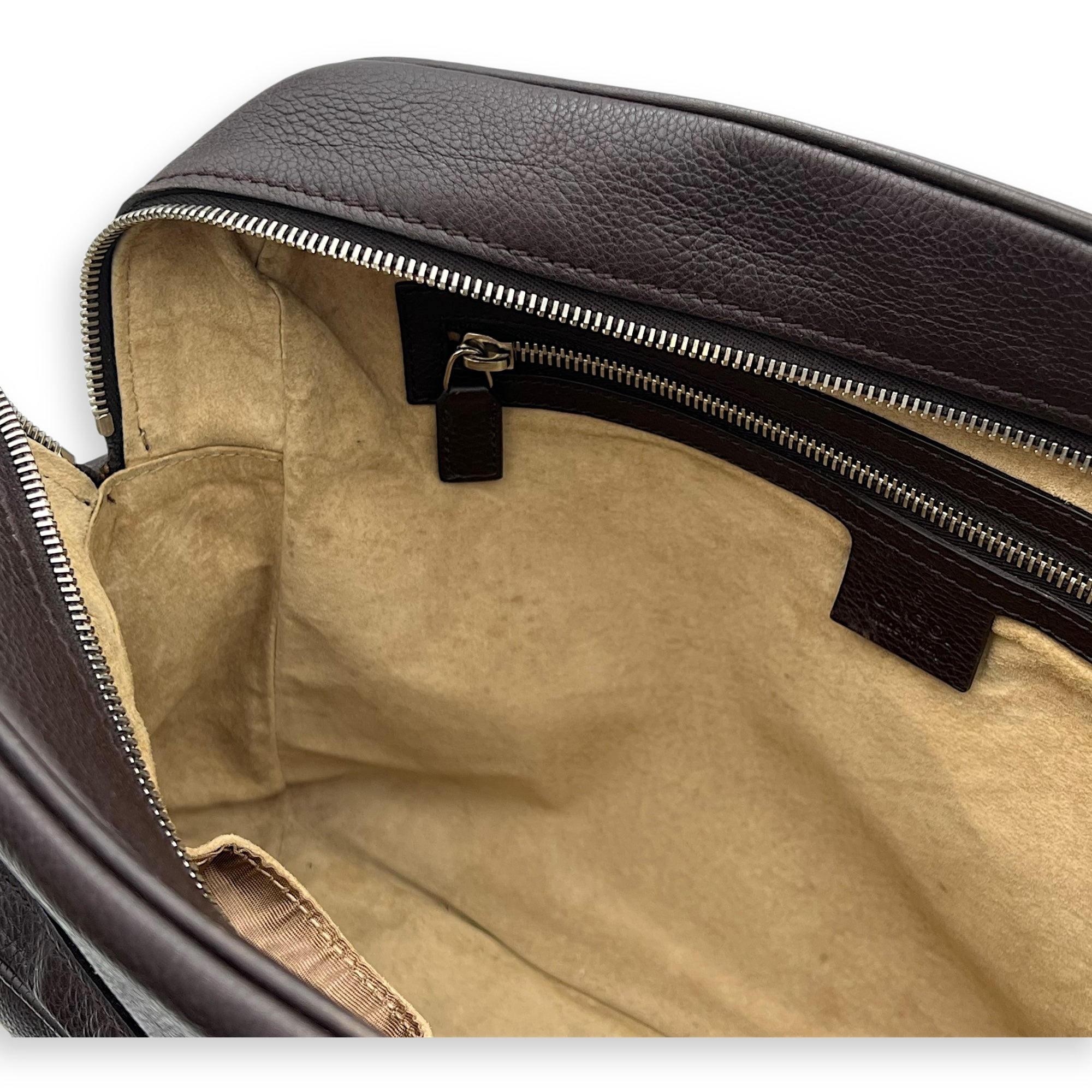 Classic Brown Messenger in Calfskin, Silver hardware - Image 9
