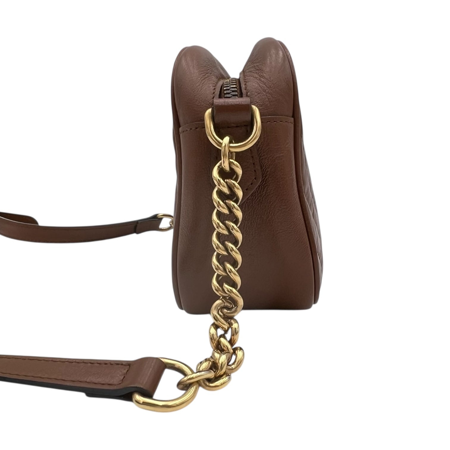 GG Marmont Small Gold Shoulder Bag in Calfskin, Gold hardware - Image 4