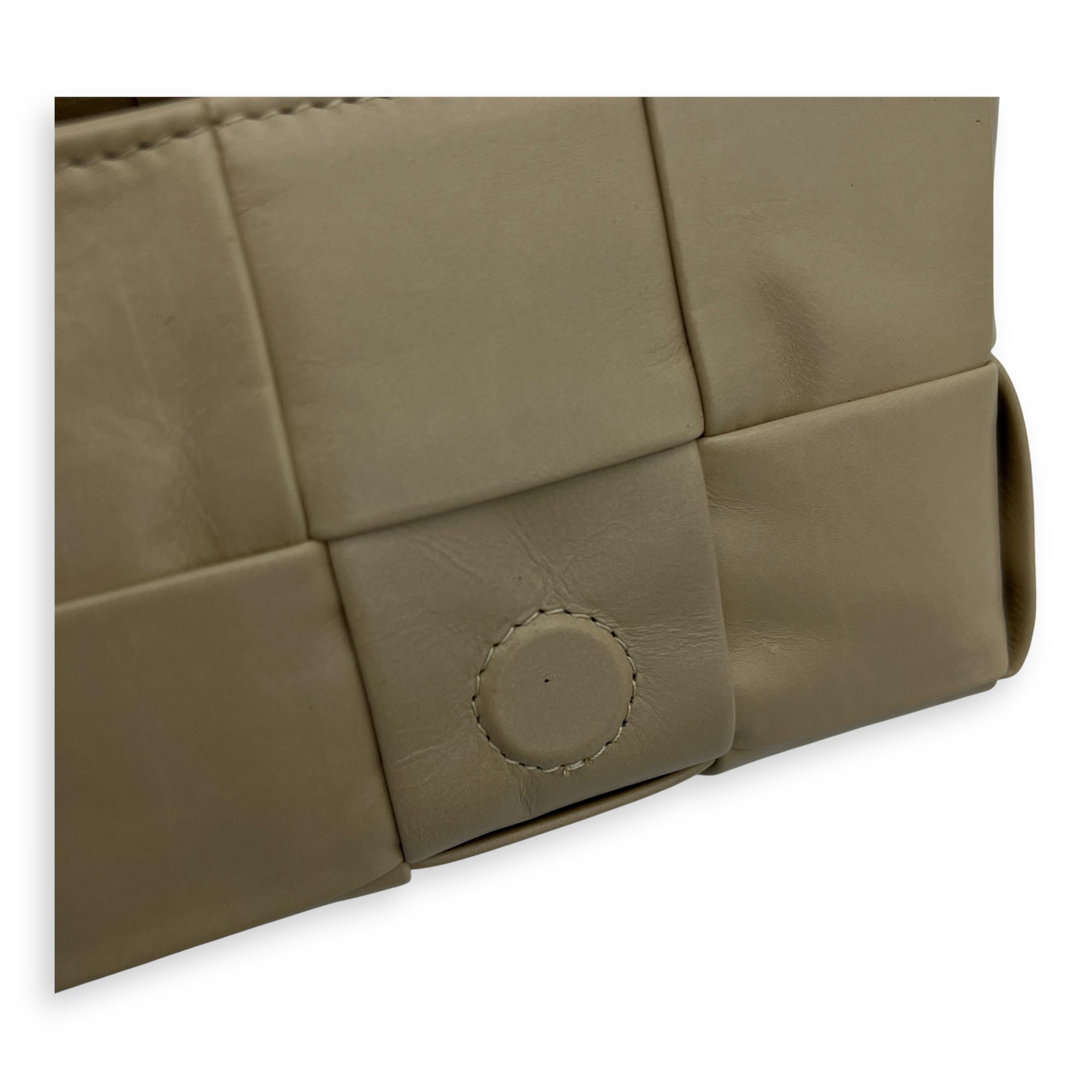 Cassette Candy Beige Crossbody Bag in Calfskin - Image 8