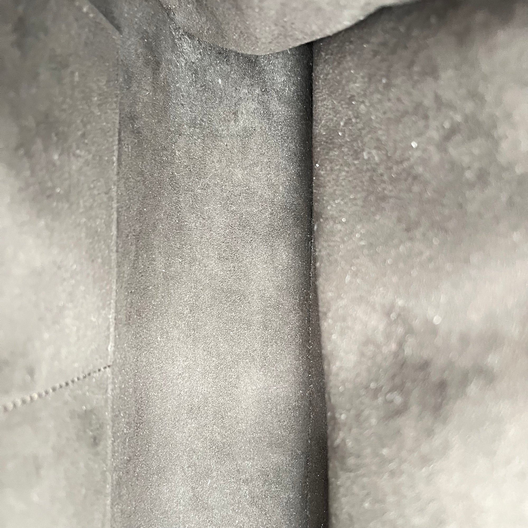 Trocadero Shoulder Bag Black in Empreinte Leather, Gold hardware - Image 11