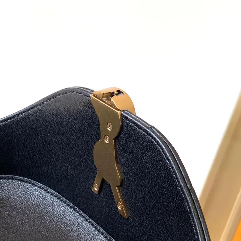 Saint Laurent June Box Bag in Quilted Lambskin - Image 6