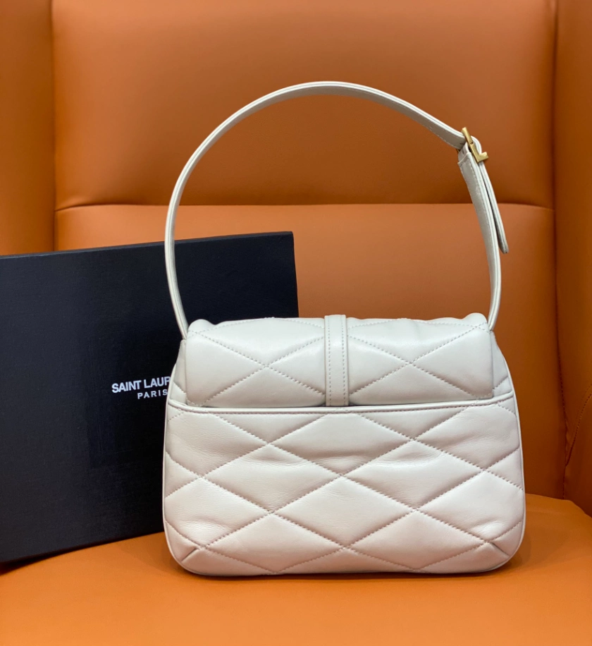 Saint Laurent Le 57 Hobo Bag in Quilted Lambskin - Image 4