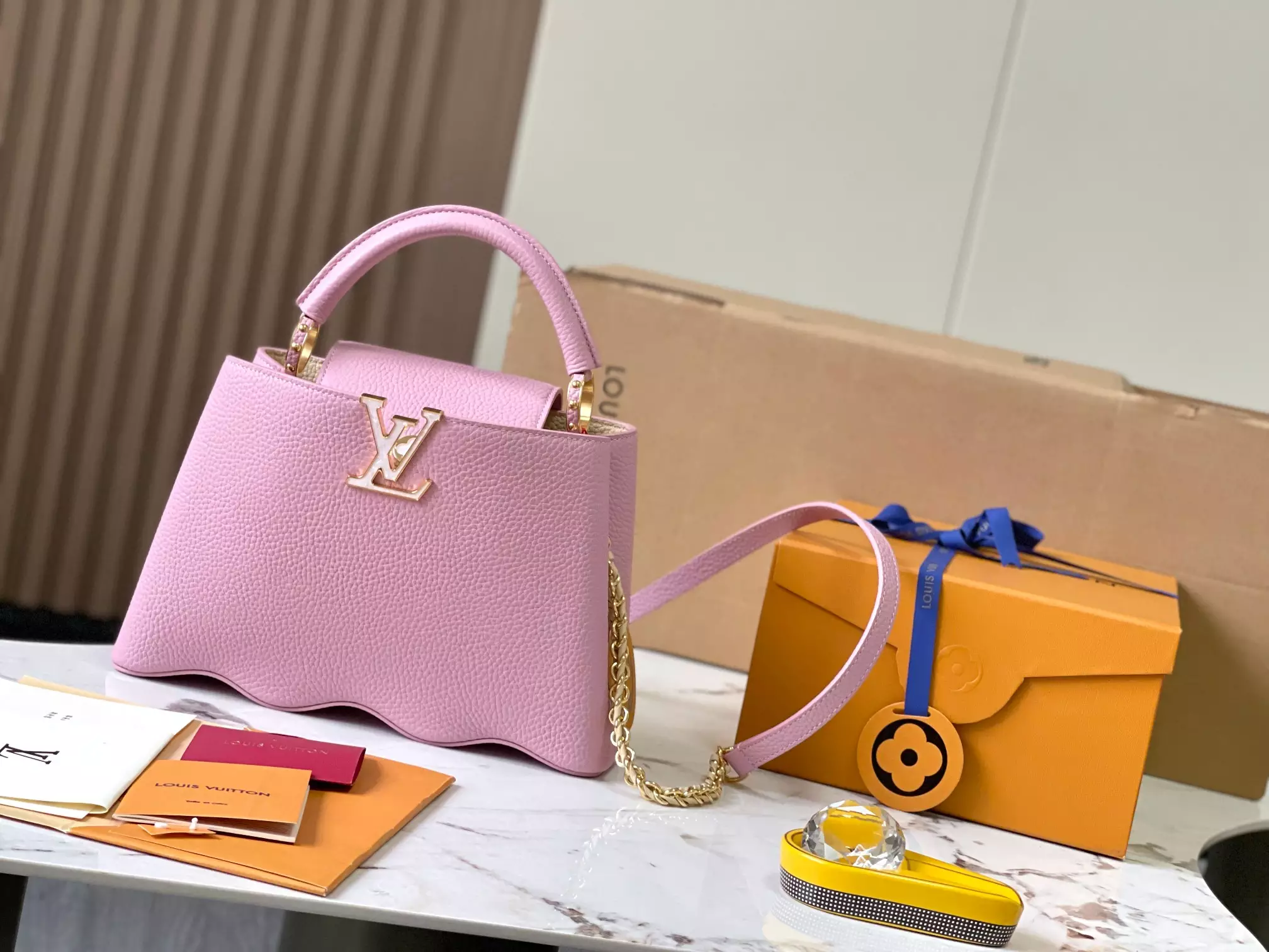 LV Capucines BB Capushell in Light Pink - Repbags.is - Image 3