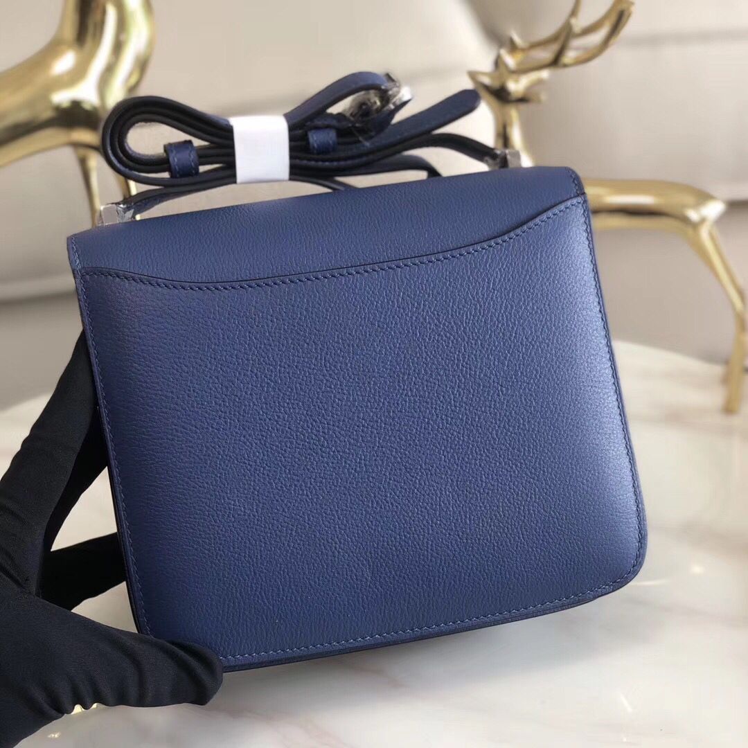 Hermes 2002 20cm Bag In Blue Brighton Evercolor Calfskin - Image 3
