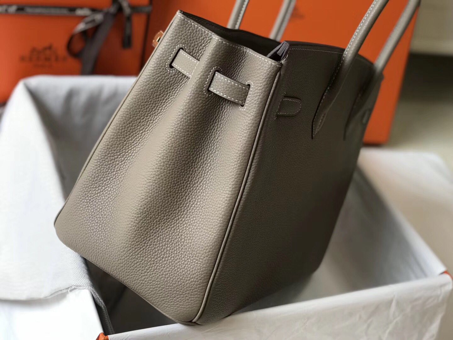 Hermes Birkin 35cm Bag In Gris Tourterelle Clemence Leather GHW - Image 7