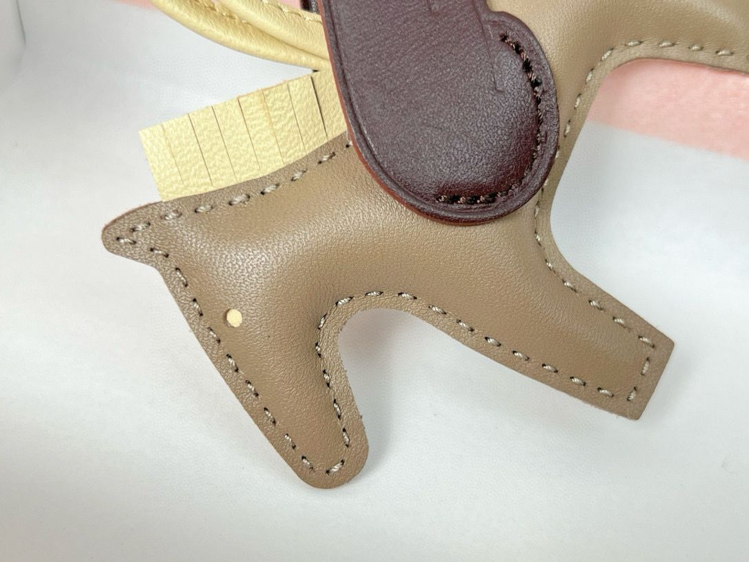 Hermes Rodeo Pegase PM Bag Charm in Taupe/Jaune Milton/Rouge Sellier Lambskin - Image 6