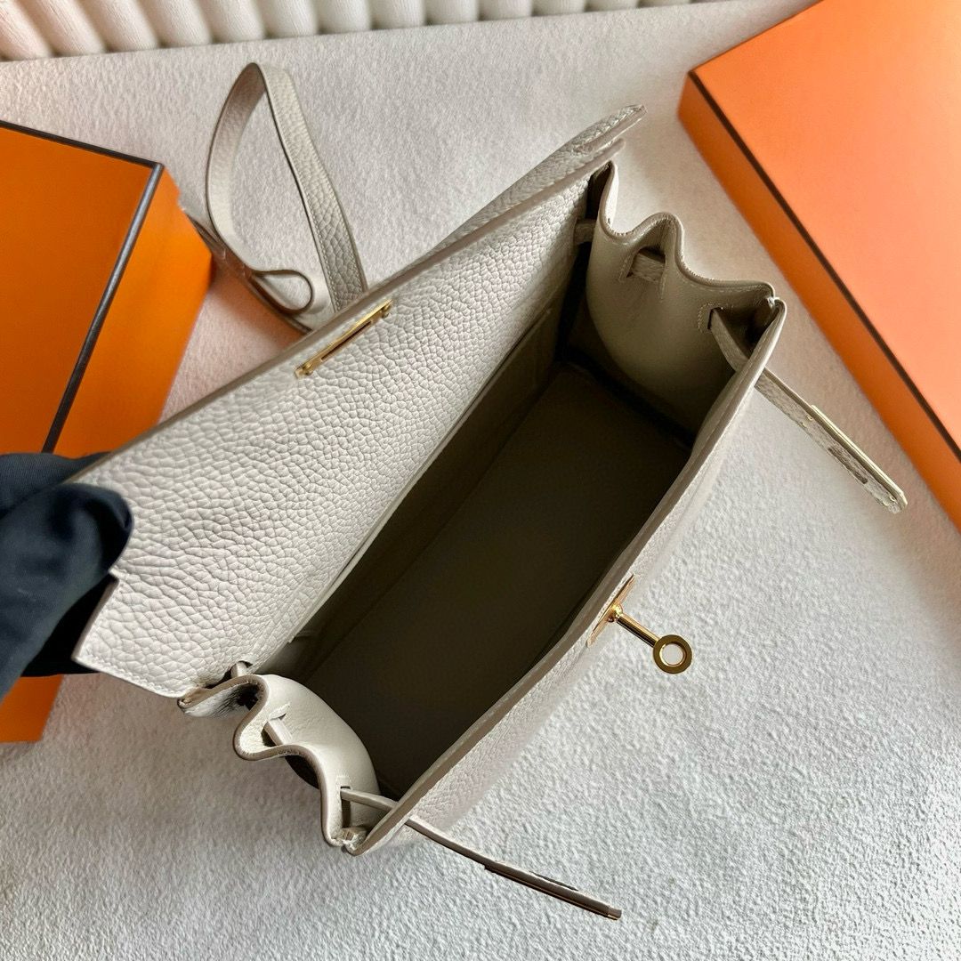 Hermes Kelly Ado Backpack in Craie Clemence Leather - Image 8