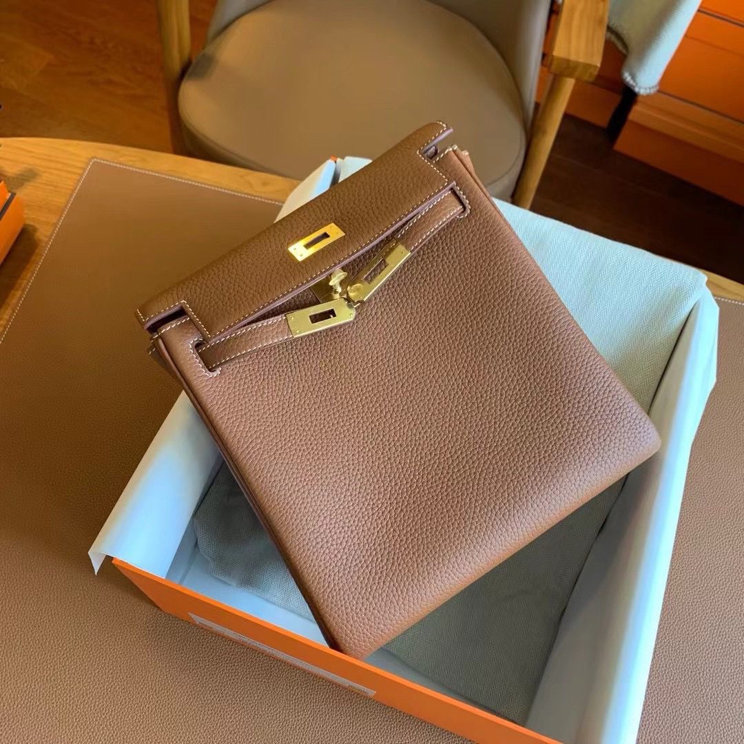 Hermes Kelly Ado Backpack in Gold Clemence Leather - Image 6